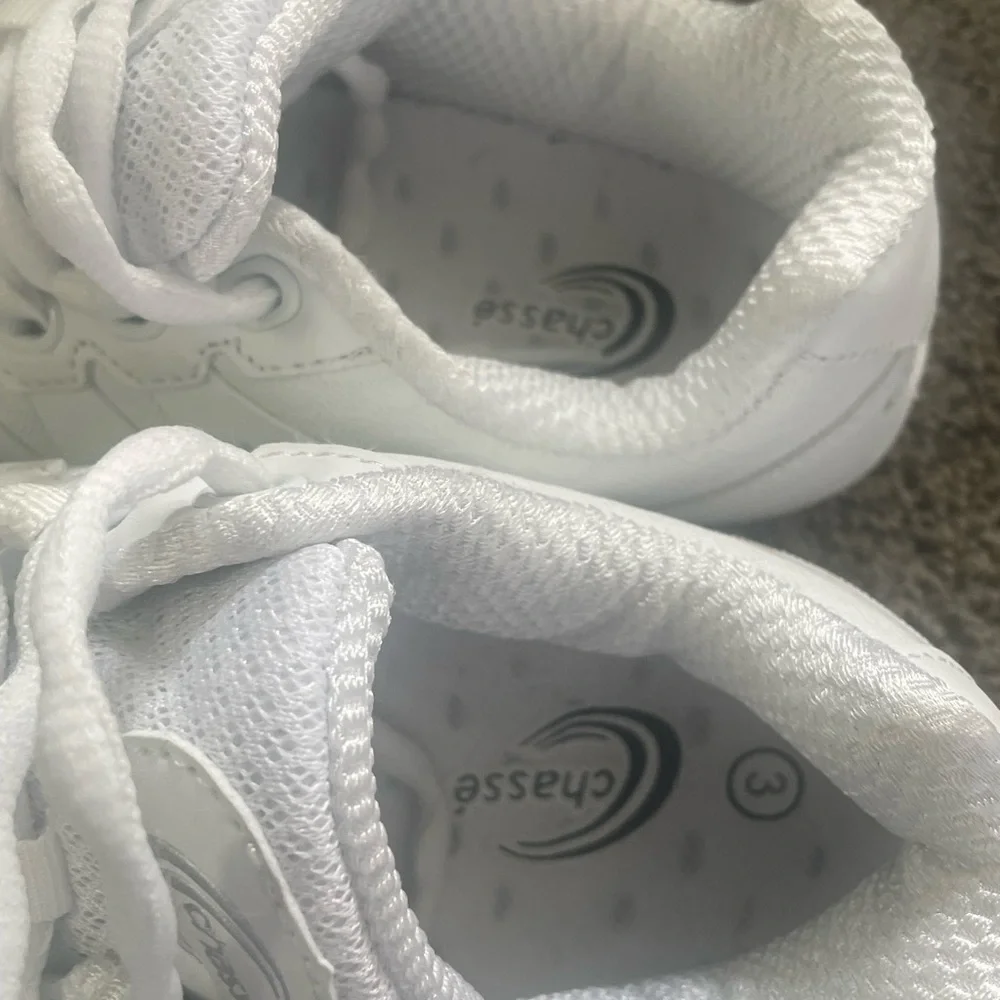 Chassé Kids White Sneakers - Picture 6 of 7